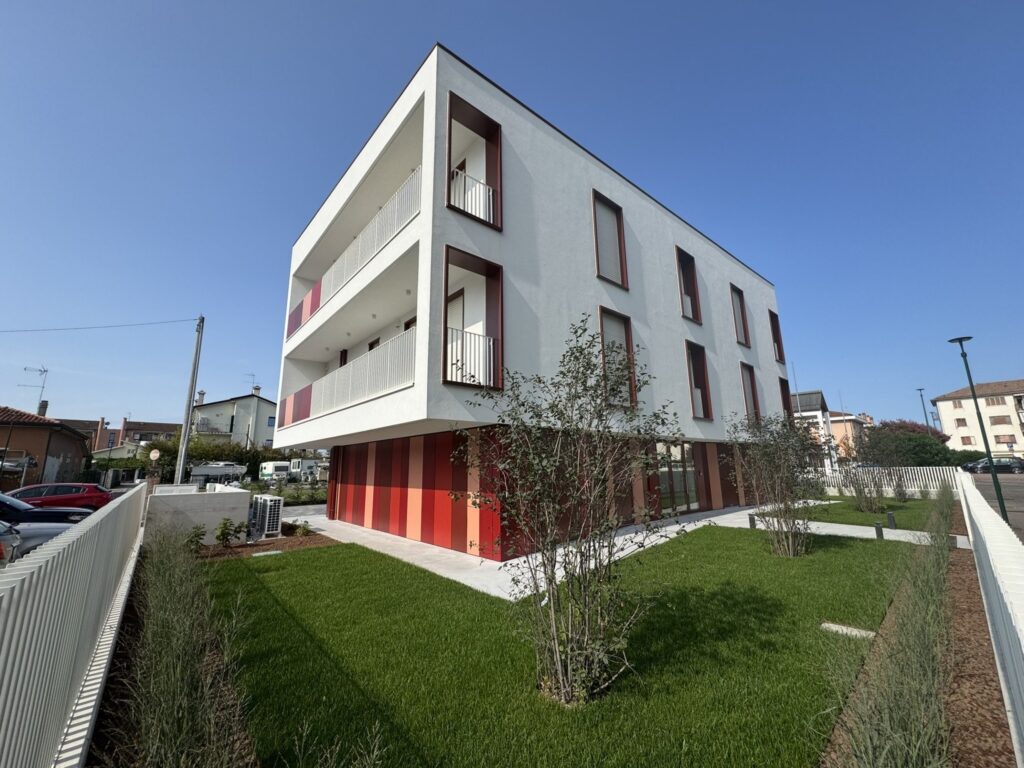 Condominio Alex – Three-room Flat – 2nd floor